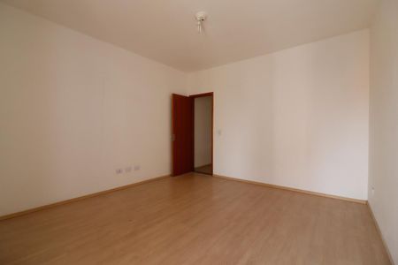 Casa à venda com 300m², 3 quartos e 6 vagasSuíte 1