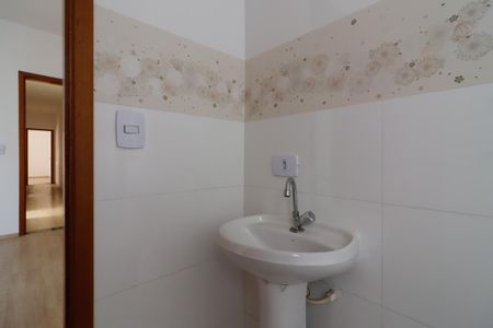 Casa à venda com 300m², 3 quartos e 6 vagasBanheiro da Suíte 2
