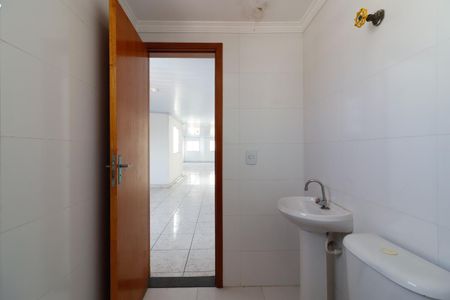 Casa à venda com 300m², 3 quartos e 6 vagasBanheiro de serviço