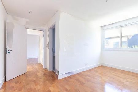Casa à venda com 4 quartos, 408m² em Jardim dos Estados, São Paulo