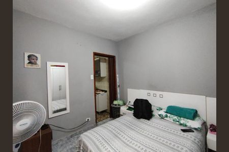 Casa à venda com 2 quartos, 100m² em Vila Linda, Santo André