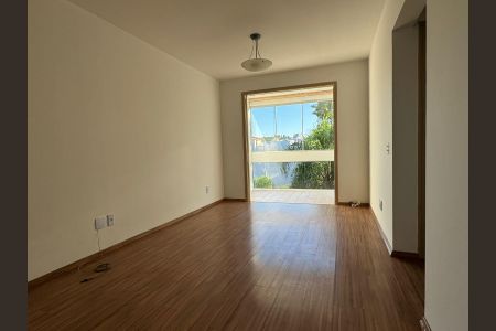 Apartamento para alugar com 2 quartos, 73m² em Farroupilha, Porto Alegre