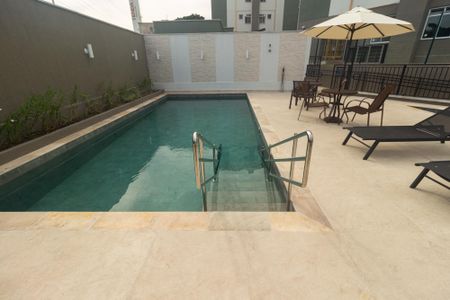 Apartamento para alugar com 60m², 1 quarto e 1 vagaÁrea comum - Piscina