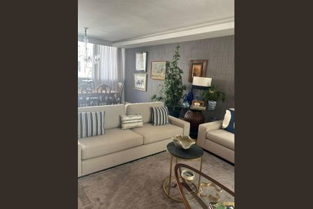 Apartamento à venda com 3 quartos, 180m² em Cerqueira César, São Paulo