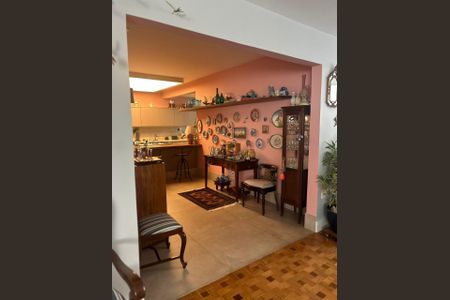 Apartamento à venda com 3 quartos, 180m² em Cerqueira César, São Paulo