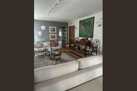 Apartamento à venda com 3 quartos, 180m² em Cerqueira César, São Paulo