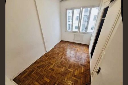 Apartamento à venda com 2 quartos, 48m² em Leme, Rio de Janeiro