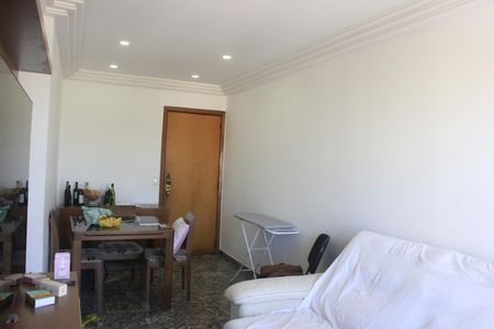 Apartamento para alugar com 87m², 3 quartos e 1 vagaSala