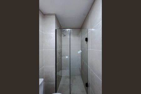 Apartamento para alugar com 48m², 2 quartos e 1 vaga Apartamento para alugar com 48m², 2 quartos e 1 vagaBanheiro da Suíte