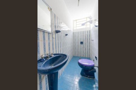 Casa à venda com 6 quartos, 400m² em Jaguaré, São Paulo