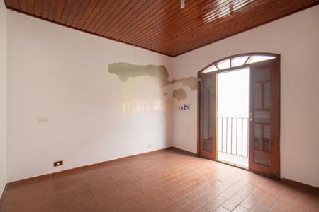 Casa à venda com 4 quartos, 210m² em Parque Guarapiranga, São Paulo