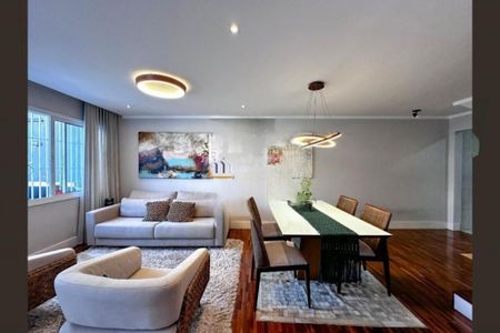 Casa à venda com 3 quartos, 180m² em Jardim Aeroporto, São Paulo