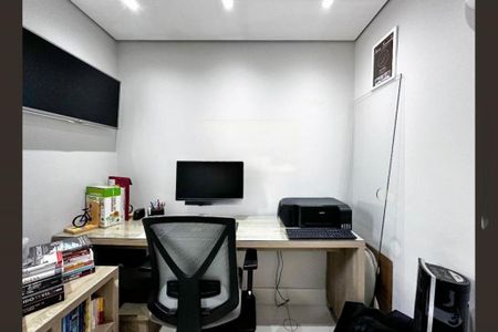 Casa à venda com 180m², 3 quartos e 2 vagas