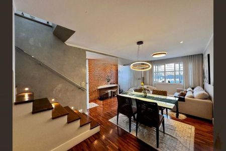 Casa à venda com 180m², 3 quartos e 2 vagas