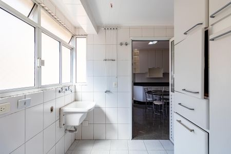 Apartamento à venda com 113m², 3 quartos e 3 vagasÁrea de serviço