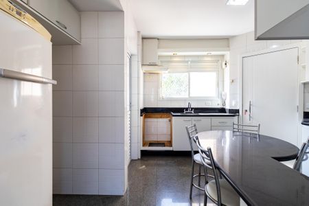 Apartamento à venda com 113m², 3 quartos e 3 vagasCozinha