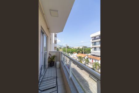 Varanda de apartamento para alugar com 2 quartos, 57m² em Bangu, Rio de Janeiro