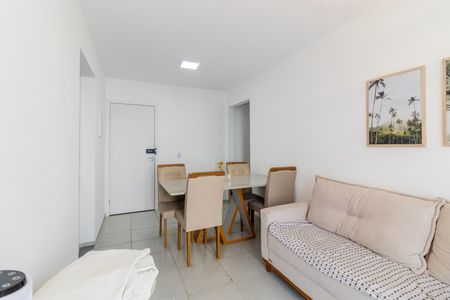 Sala de apartamento para alugar com 2 quartos, 57m² em Bangu, Rio de Janeiro