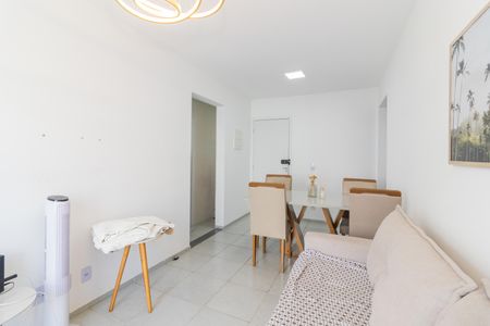 Apartamento para alugar com 57m², 2 quartos e 1 vagaSala