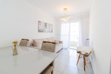 Sala de apartamento para alugar com 2 quartos, 57m² em Bangu, Rio de Janeiro