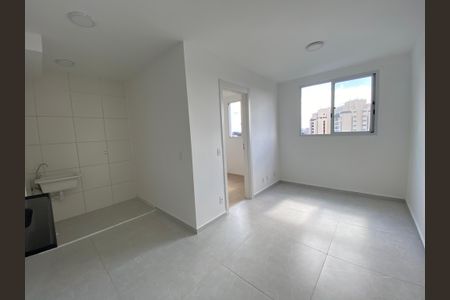 Sala de apartamento para alugar com 2 quartos, 36m² em Jardim Peri Peri, São Paulo