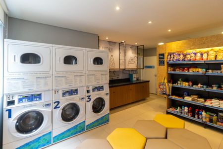 Apartamento para alugar com 32m², 2 quartos e 1 vagaLavanderia