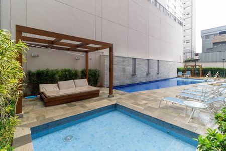 Apartamento para alugar com 32m², 2 quartos e 1 vagaPiscina