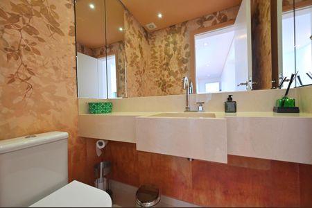 Apartamento à venda com 205m², 3 quartos e 4 vagasLavabo