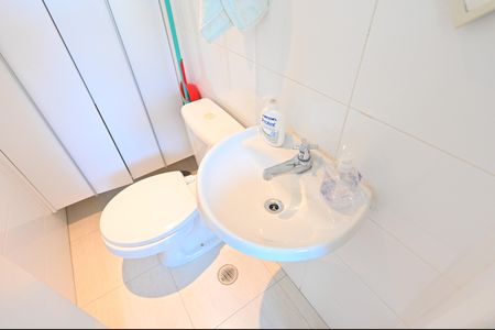 Apartamento à venda com 205m², 3 quartos e 4 vagasBanheiro de Serviço