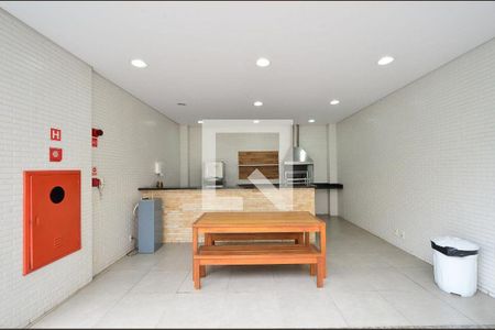 Apartamento à venda com 205m², 3 quartos e 4 vagasChurrasqueira