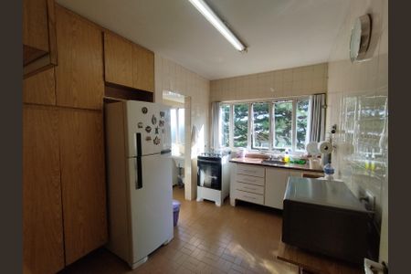 Apartamento à venda com 58m², 2 quartos e 1 vagaCozinha - Armários