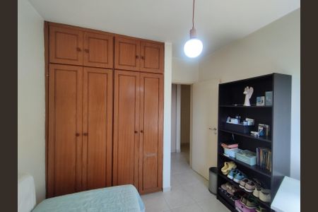 Apartamento à venda com 58m², 2 quartos e 1 vagaQuarto 2 