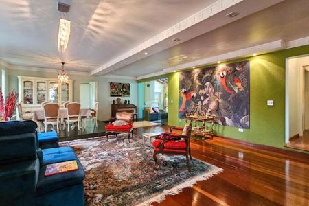 Casa para alugar com 6 quartos, 392m² em Jardim Marajoara, São Paulo