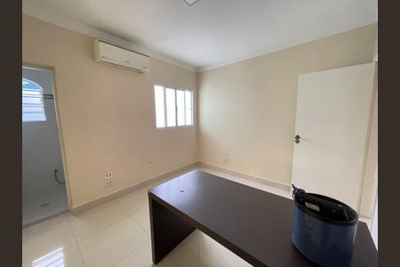 Casa para alugar com 227m², 4 quartos e 2 vagasQuarto 2