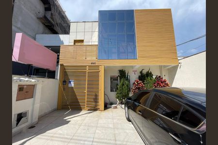 Casa para alugar com 227m², 4 quartos e 2 vagasFachada com Plaquinha código BALD-313