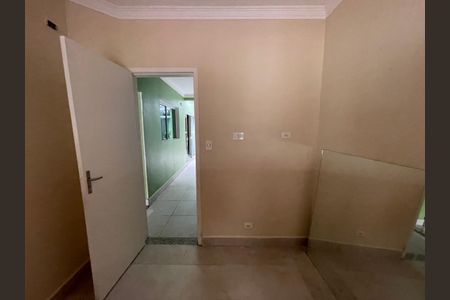 Casa para alugar com 227m², 4 quartos e 2 vagasQuarto 4