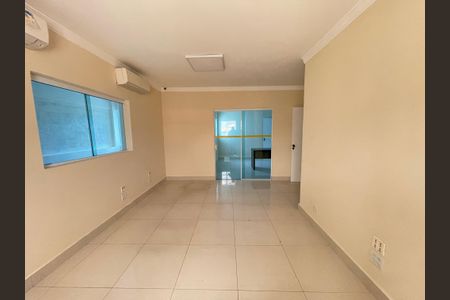 Casa para alugar com 227m², 4 quartos e 2 vagasQuarto 3