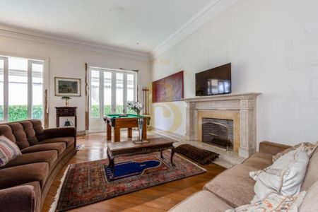 Casa para alugar com 4 quartos, 400m² em Morumbi, São Paulo