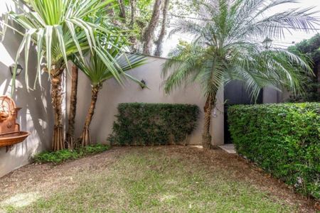 Casa para alugar com 4 quartos, 400m² em Morumbi, São Paulo