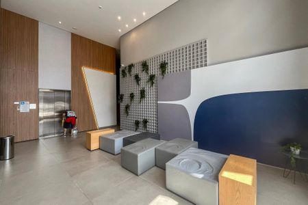 Apartamento para alugar com 28m², 1 quarto e sem vagaHall social