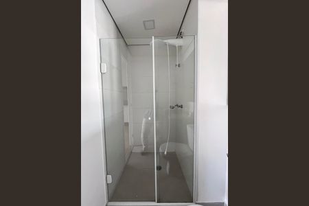 Banheiro de apartamento à venda com 1 quarto, 28m² em Ipiranga, São Paulo