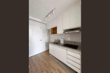 Cozinha de apartamento à venda com 1 quarto, 28m² em Ipiranga, São Paulo