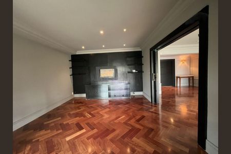 Apartamento para alugar com 400m², 4 quartos e 5 vagas