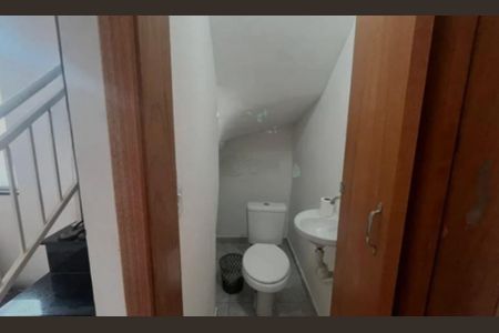 Casa à venda com 3 quartos, 110m² em Vila Carrão, São Paulo