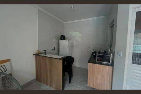 Casa à venda com 3 quartos, 110m² em Vila Carrão, São Paulo