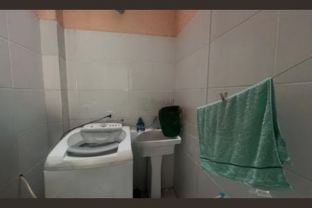 Casa à venda com 3 quartos, 110m² em Vila Carrão, São Paulo