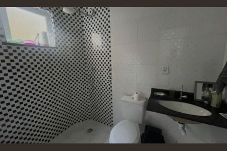Casa à venda com 3 quartos, 110m² em Vila Carrão, São Paulo