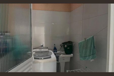 Casa à venda com 3 quartos, 110m² em Vila Carrão, São Paulo