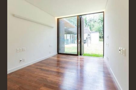 Casa à venda com 5 quartos, 734m² em Chácara Flora, São Paulo