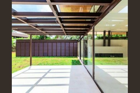 Casa à venda com 5 quartos, 734m² em Chácara Flora, São Paulo